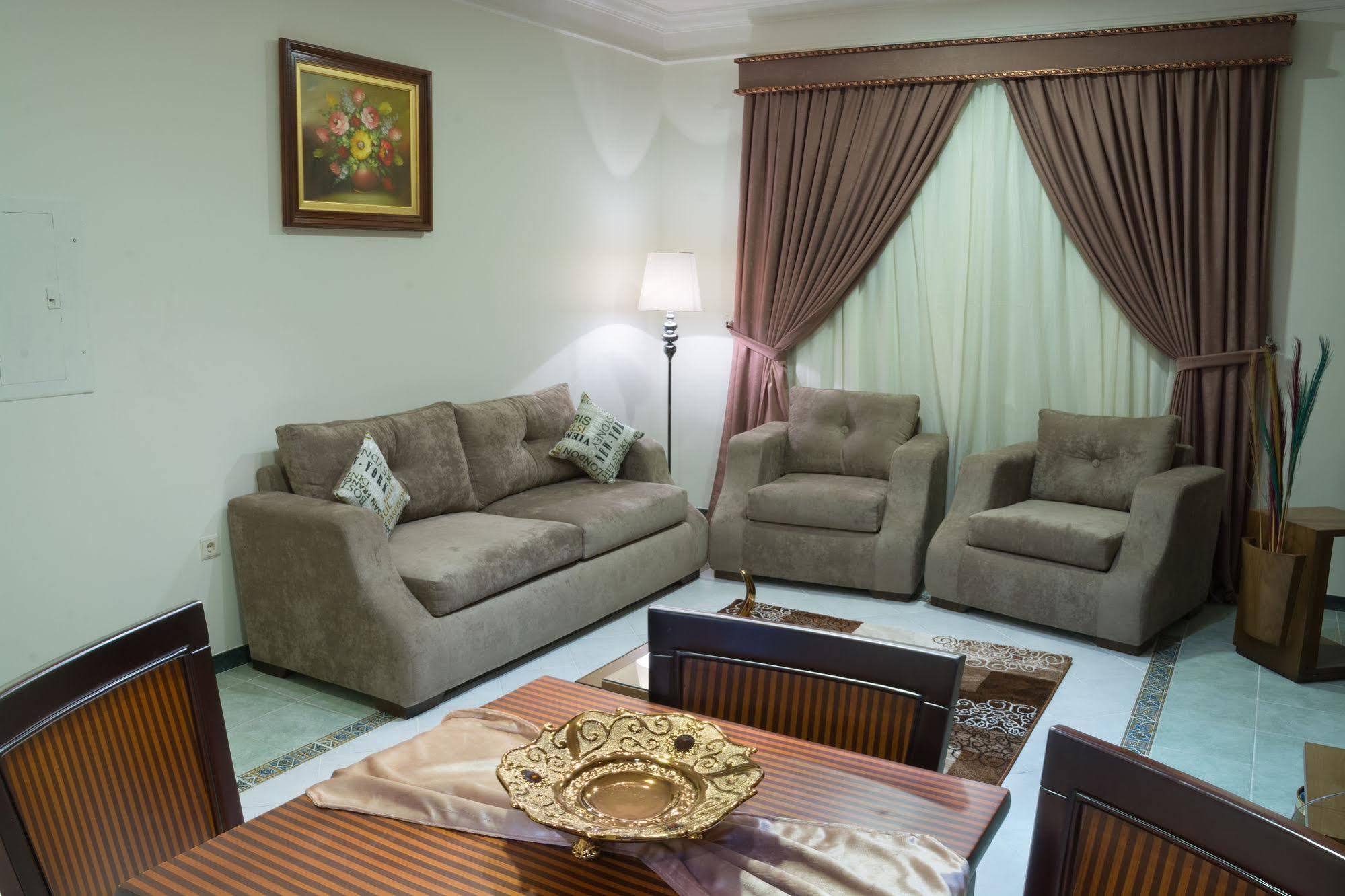 Safari Hotel Apartment Jeddah Exterior photo